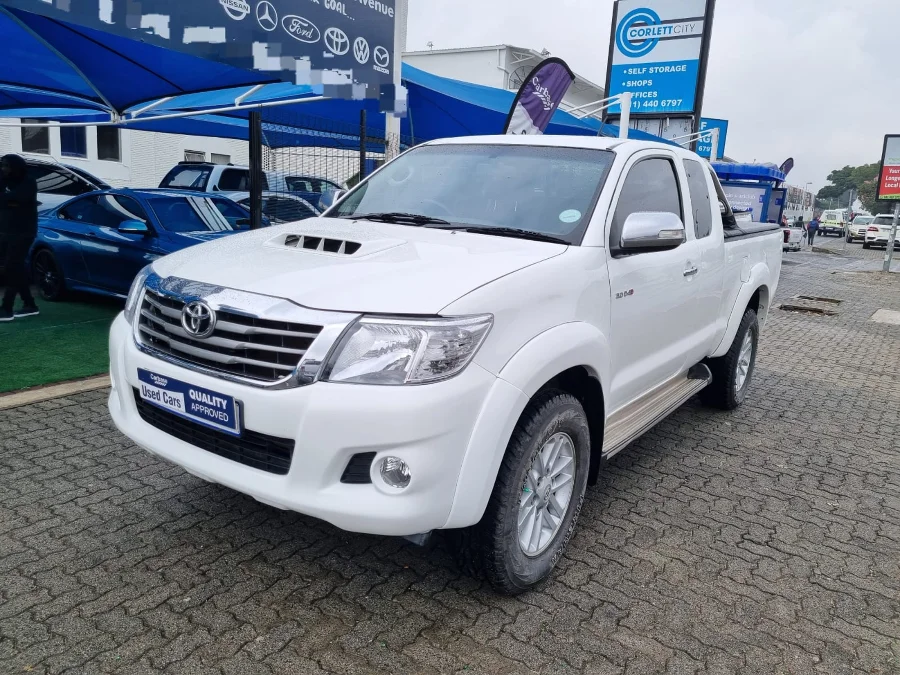 Used 2012 Toyota Hilux 3.0D-4D Xtra cab Raider - Carbase Auto Used 2012 Toyota Hilux 3.0D-4D Xtra cab Raider - Carbase Auto