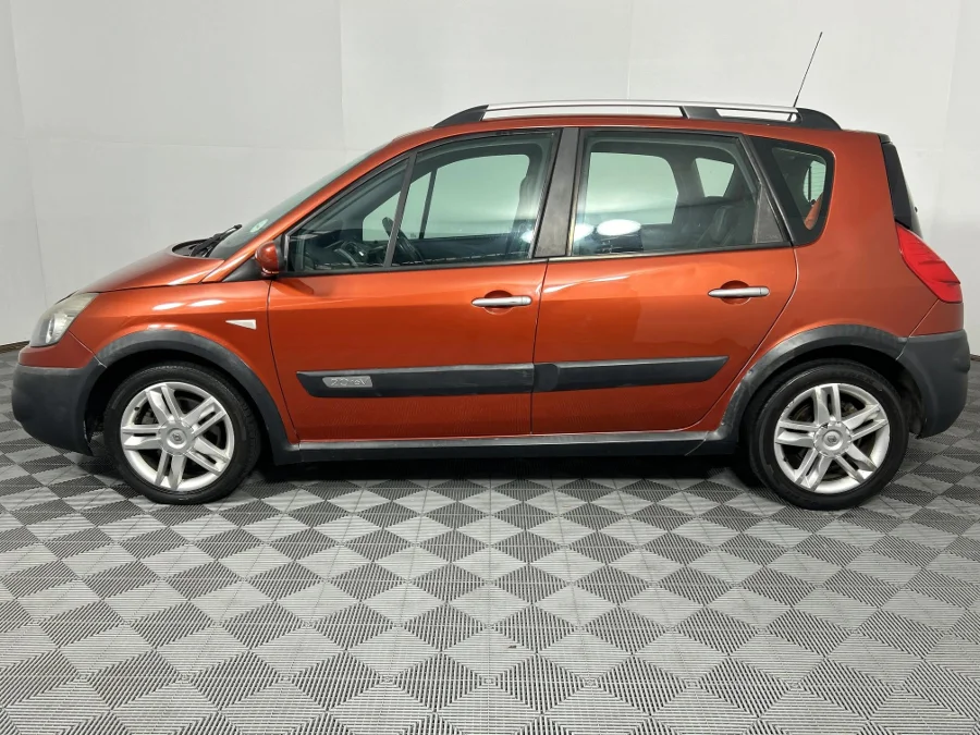 Used 2009 Renault Scenic 2.0 Navigator - WeBuyCars Richmond