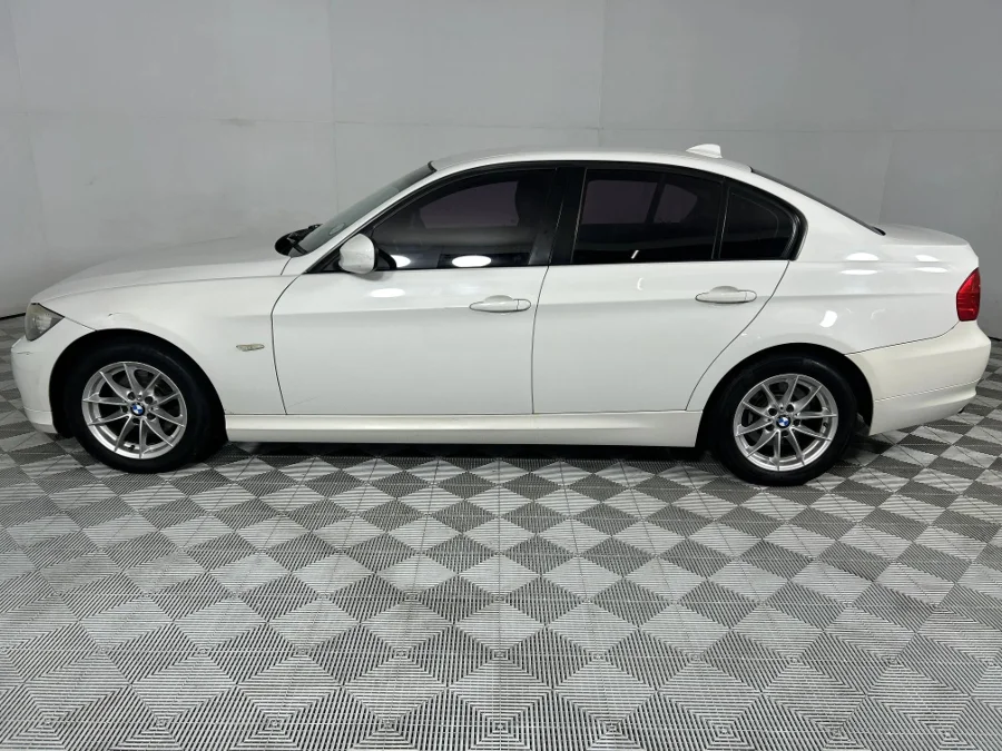 Used 2010 BMW 3 Series 320i Innovations - WeBuyCars Lansdowne