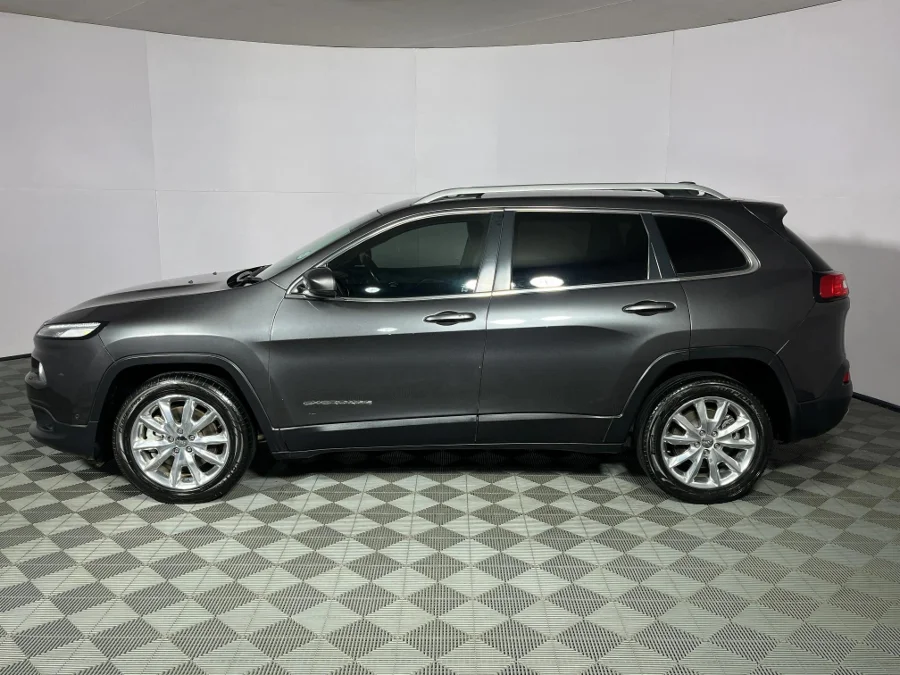 Used 2015 Jeep Cherokee 3.2L Limited 75th Anniversary Edition - WeBuyCars Rustenburg