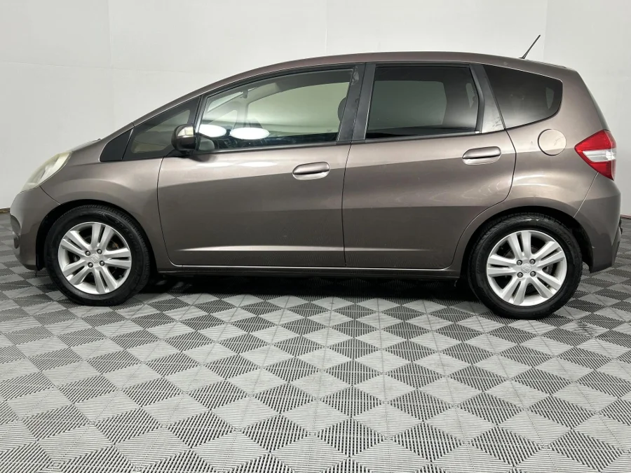 Used 2012 Honda Jazz 1.5 Executive auto - WeBuyCars Lansdowne Used 2012 Honda Jazz 1.5 Executive auto - WeBuyCars Lansdowne
