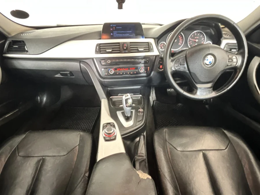 Used 2012 BMW 3 Series 320i sports-auto - WeBuyCars JHB South