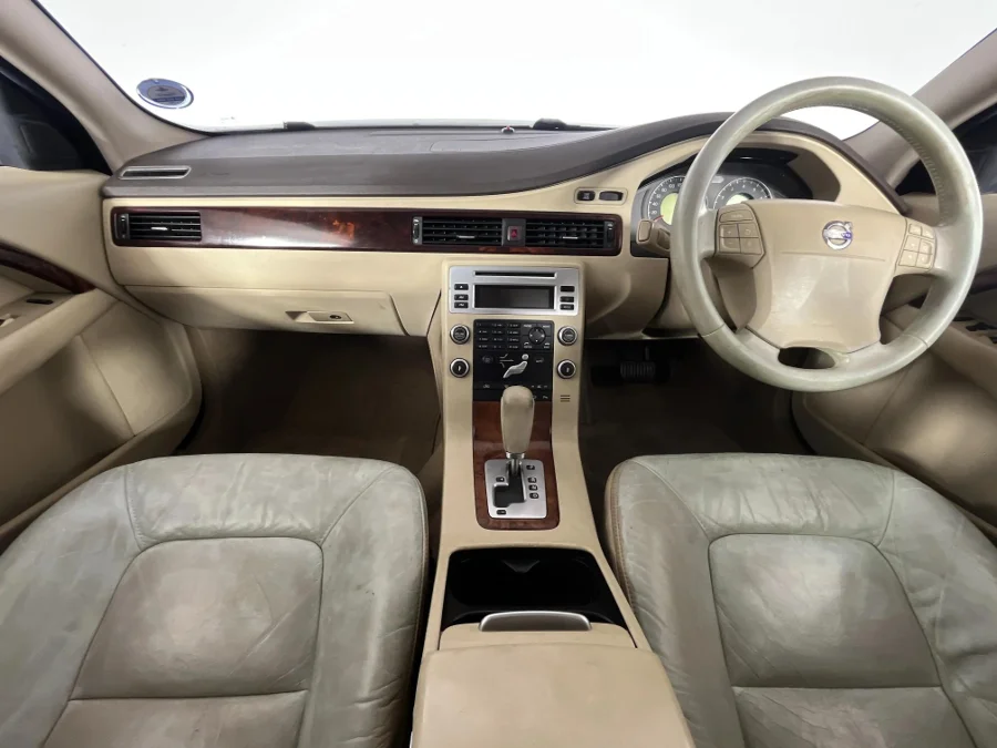 Used 2007 Volvo XC70 3.2 - WeBuyCars Lansdowne