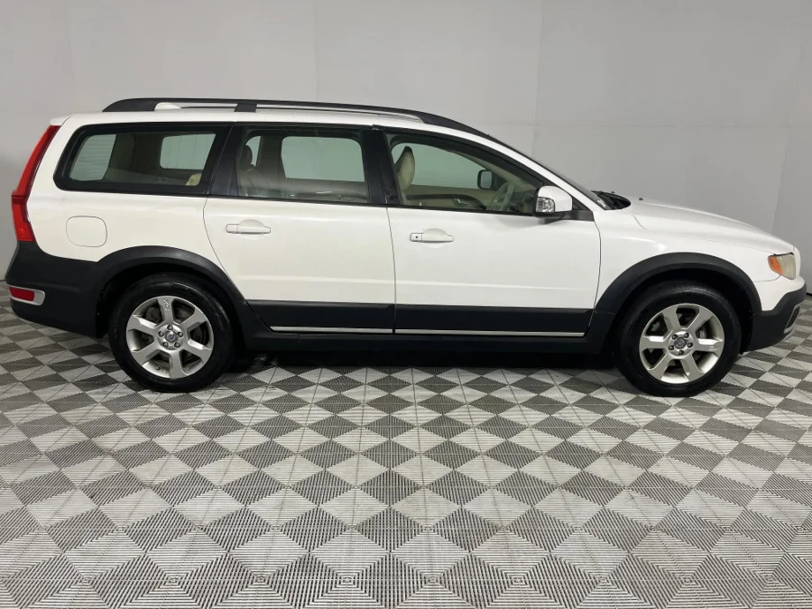 Used 2007 Volvo XC70 3.2 - WeBuyCars Lansdowne