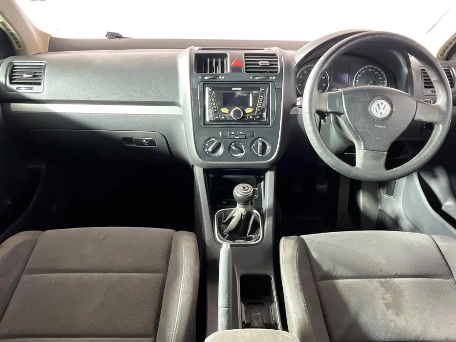 Used 2006 Volkswagen Jetta 2.0 Comfortline - WeBuyCars Rustenburg