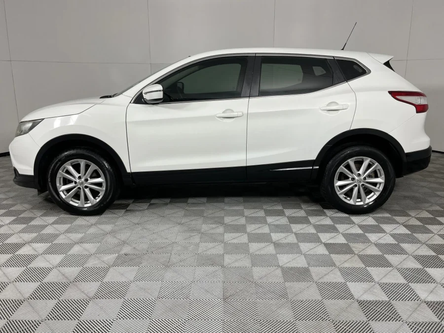 Used 2017 Nissan Qashqai 1.2T Visia - WeBuyCars Gqeberha