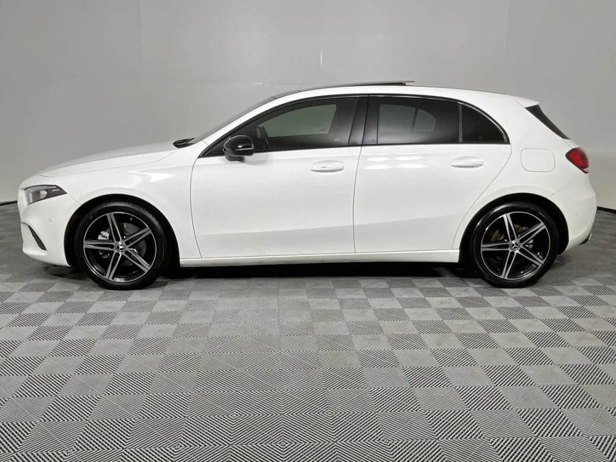 Used 2022 Mercedes-Benz A-Class A200 hatch Progressive - WeBuyCars JHB South