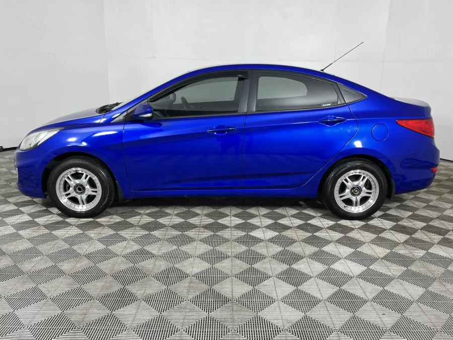 Used 2014 Hyundai Accent sedan 1.6 Fluid auto - WeBuyCars George
