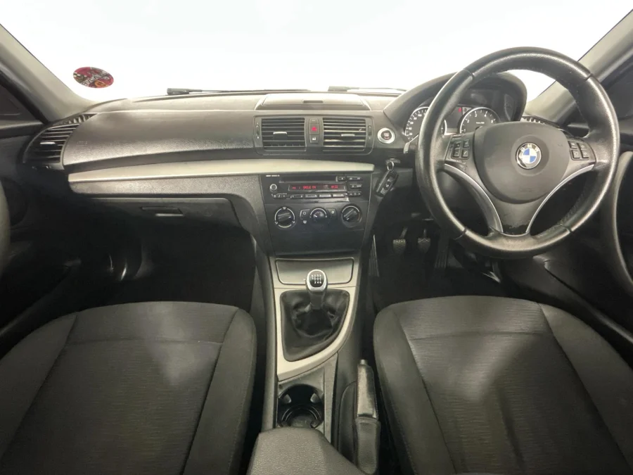 Used 2010 BMW 1 Series 116i 5-door - WeBuyCars Lansdowne Used 2010 BMW 1 Series 116i 5-door - WeBuyCars Lansdowne