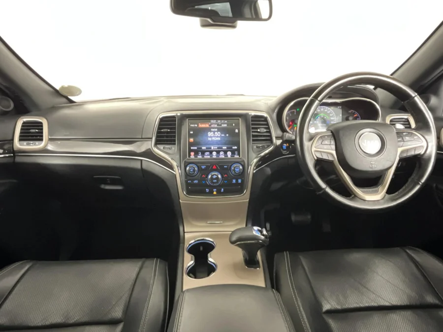 Used 2014 Jeep Grand Cherokee 3.0CRD Overland - WeBuyCars Gqeberha