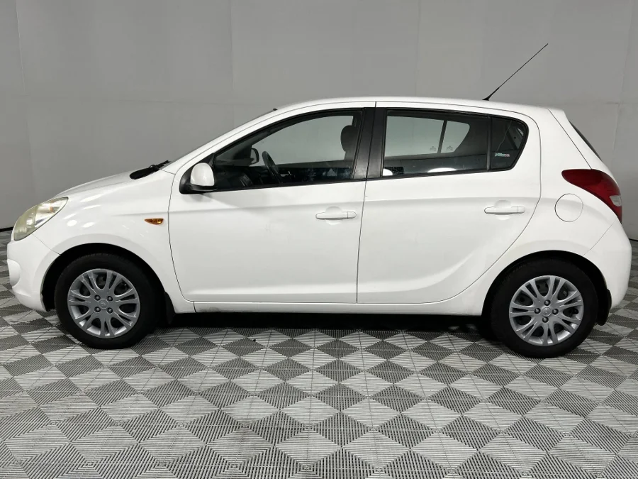 Used 2012 Hyundai i20 1.4 GL - WeBuyCars Richmond Used 2012 Hyundai i20 1.4 GL - WeBuyCars Richmond