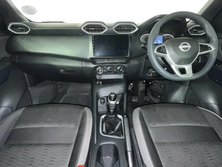 Used 2025 Nissan Magnite 1.0 Visia manual - WeBuyCars Durban