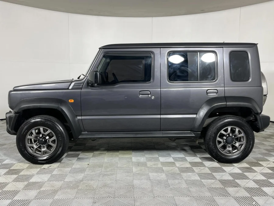Used 2024 Suzuki Jimny 1.5 GLX AllGrip 5-door auto - WeBuyCars Riverhorse
