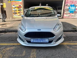 Used 2018 Ford Fiesta 5-door 1.0T Titanium auto