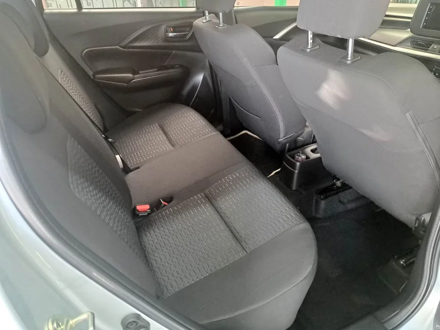 Used 2025 Suzuki Swift 1.2 GLX manual - Wiz Link