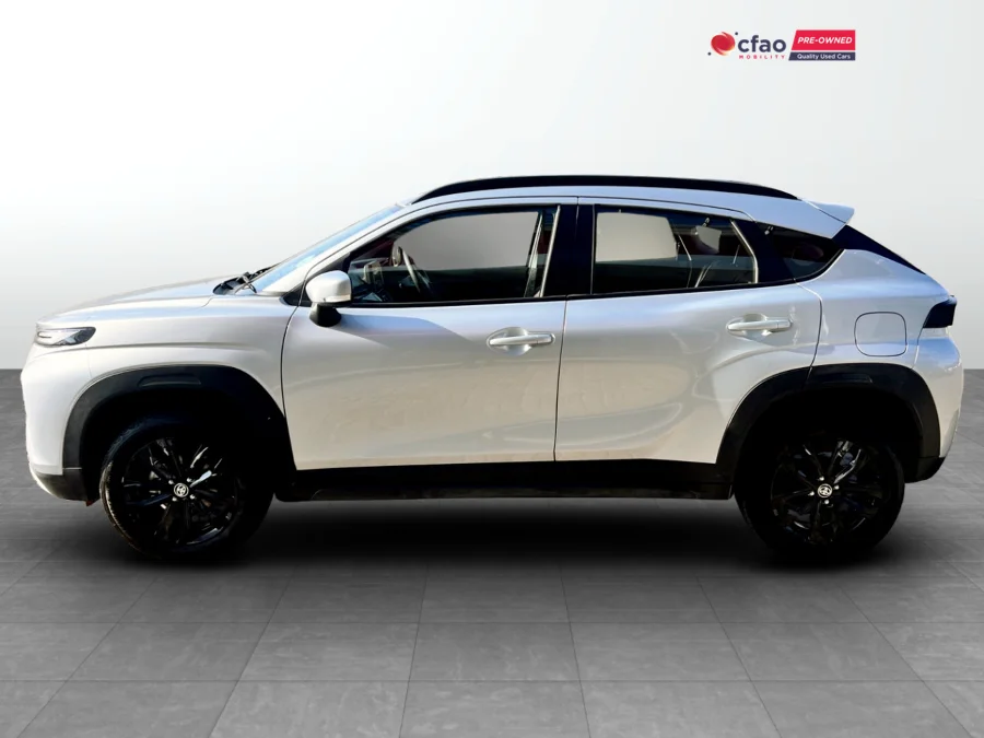 Used 2025 Toyota Starlet Cross 1.5 XS manual - CFAO Mobility Toyota Carnival