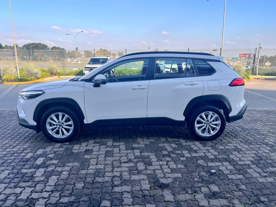 Used 2025 Toyota Corolla Cross 1.8 XS - CFAO Mobility Toyota Carnival