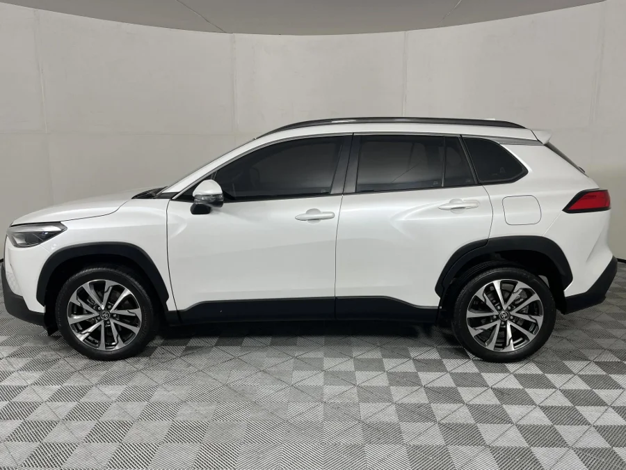 Used 2023 Toyota Corolla Cross 1.8 XR - WeBuyCars Midstream