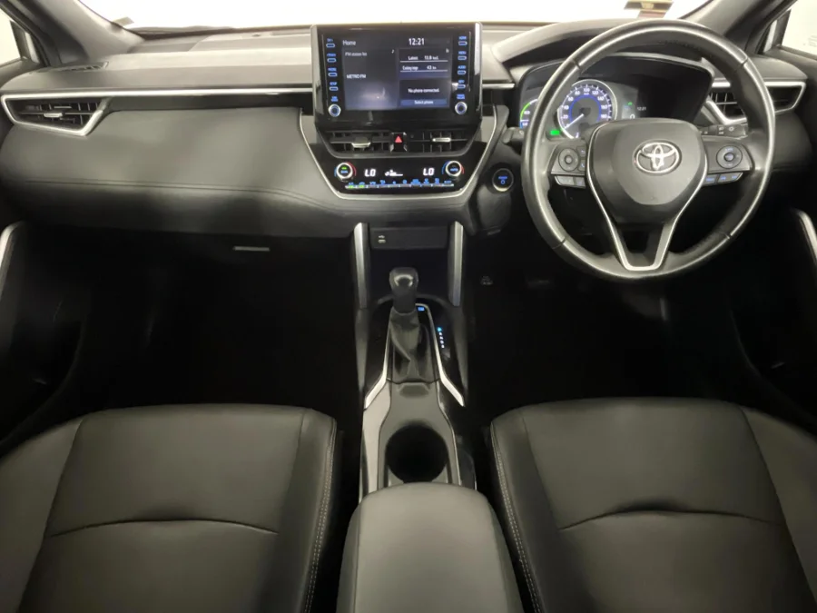 Used 2022 Toyota Corolla Cross 1.8 Hybrid XS - WeBuyCars Midstream