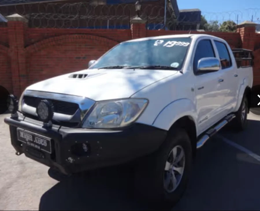Used 2010 Toyota Hilux 3.0D-4D double cab Raider - Nigel Auto Centre