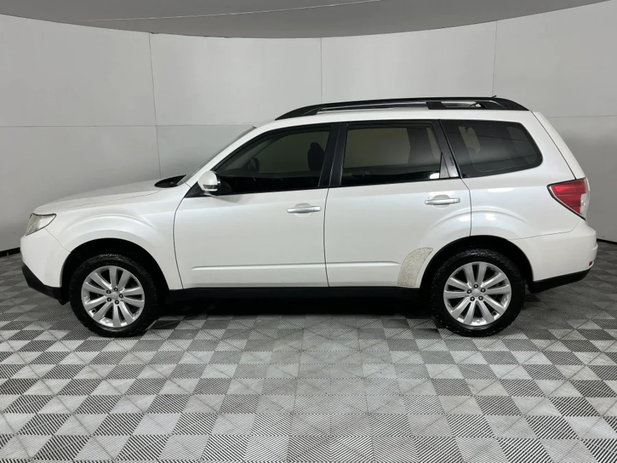 Used 2013 Subaru Forester 2.5 XS - WeBuycars East London