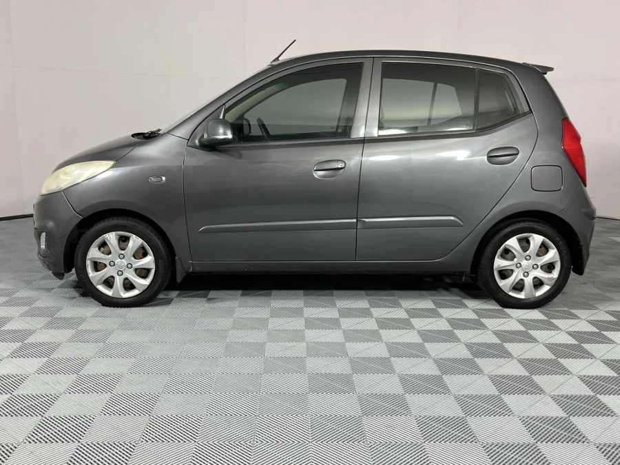 Used 2012 Hyundai i10 1.1 Motion - WeBuyCars Brackenfell Cape Town Used 2012 Hyundai i10 1.1 Motion - WeBuyCars Brackenfell Cape Town