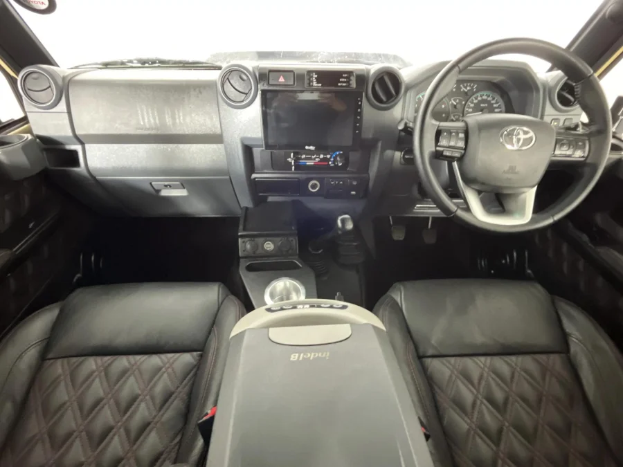 Used 2017 Toyota Land Cruiser 76 4.5D-4D V8 station wagon LX - WeBuyCars Montana Used 2017 Toyota Land Cruiser 76 4.5D-4D V8 station wagon LX - WeBuyCars Montana