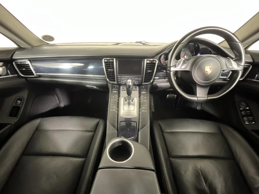 Used 2012 Porsche Panamera diesel - WeBuyCars The Dome