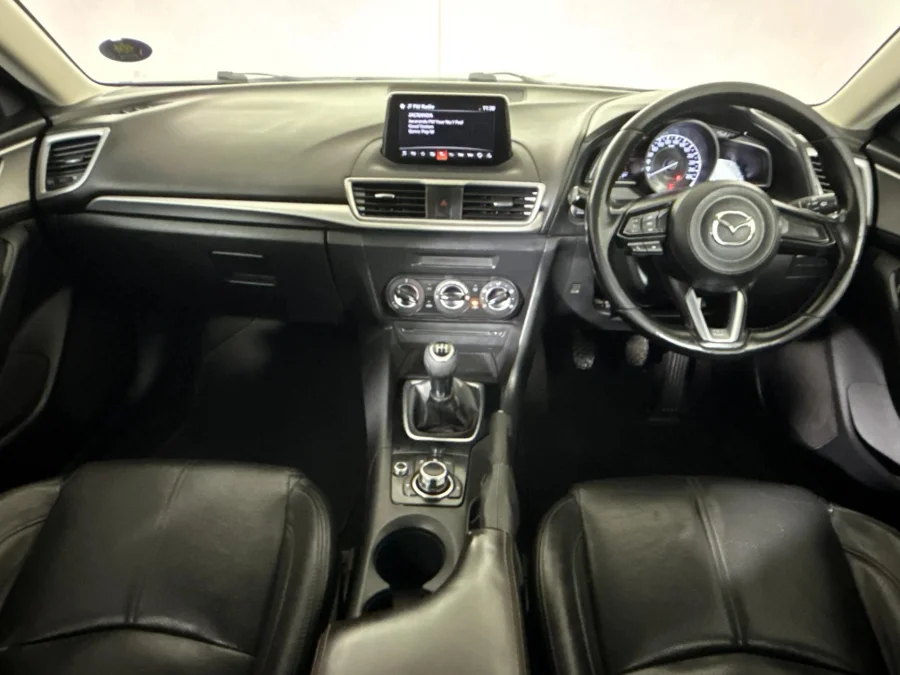 Used 2018 Mazda Mazda3 hatch 1.6 Dynamic - WeBuyCars Midstream