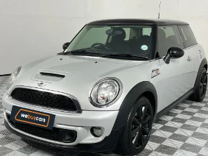 Used 2014 MINI Hatch Cooper S Hatch 3-door Seven 7