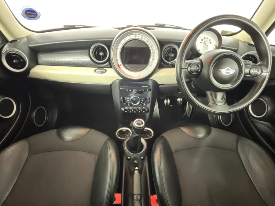 Used 2014 MINI Hatch Cooper S Hatch 3-door Seven 7 - WeBuyCars The Dome