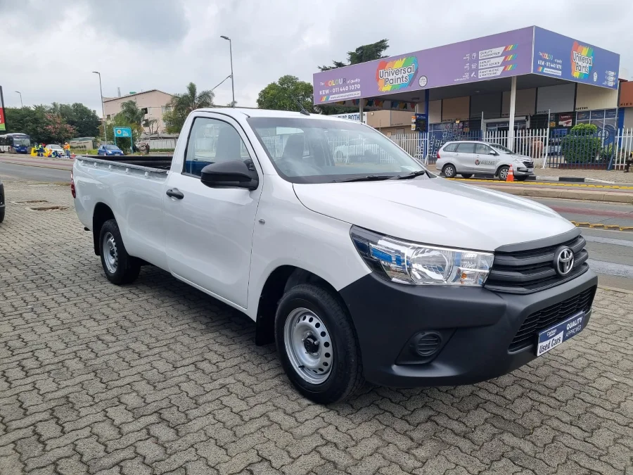 Used 2024 Toyota Hilux 2.0 S - Carbase Auto