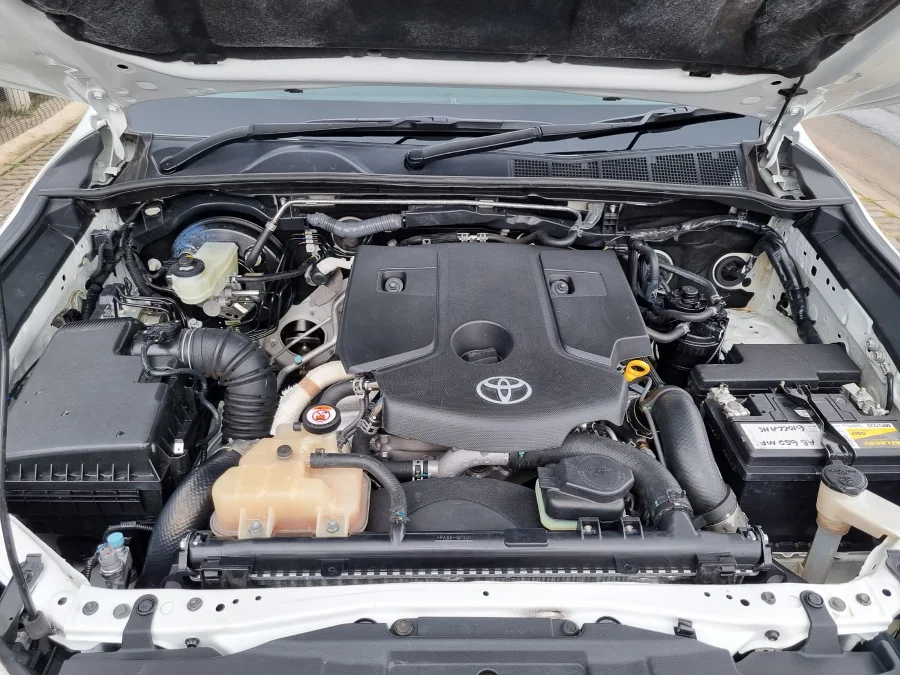 Used 2024 Toyota Hilux 2.0 S - Carbase Auto