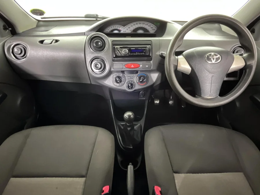 Used 2013 Toyota Etios sedan 1.5 Sprint - WeBuyCars Montana