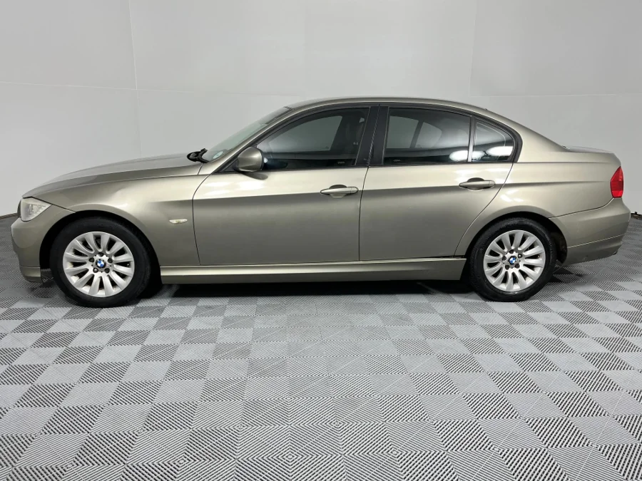 Used 2009 BMW 3 Series 320i auto - WeBuyCars Montana