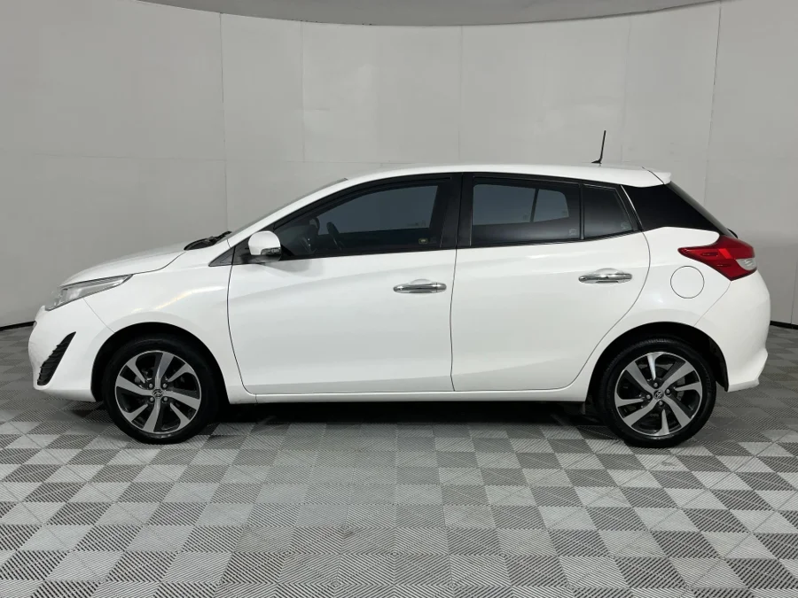 Used 2021 Toyota Yaris 1.5 Xs - WeBuyCars Gqeberha