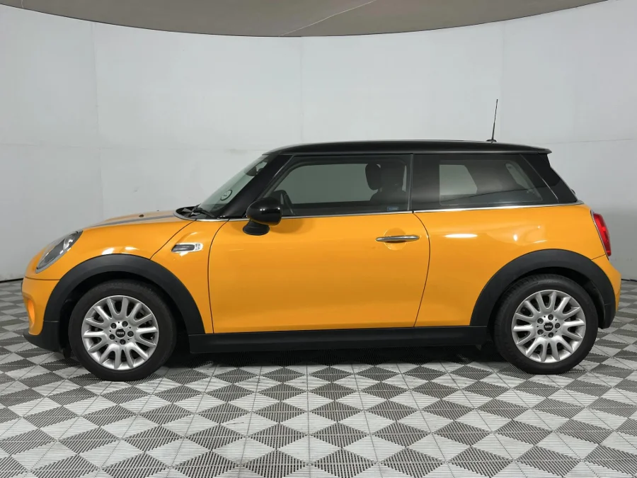 Used 2014 MINI Hatch Cooper Hatch 3-door Seven 7 - WeBuyCars Richmond