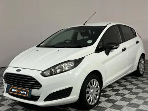 Used 2013 Ford Fiesta sedan 1.4 Ambiente