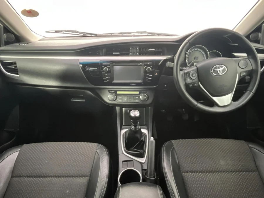 Used 2015 Toyota Corolla 1.6 Sprinter - WeBuyCars Germiston