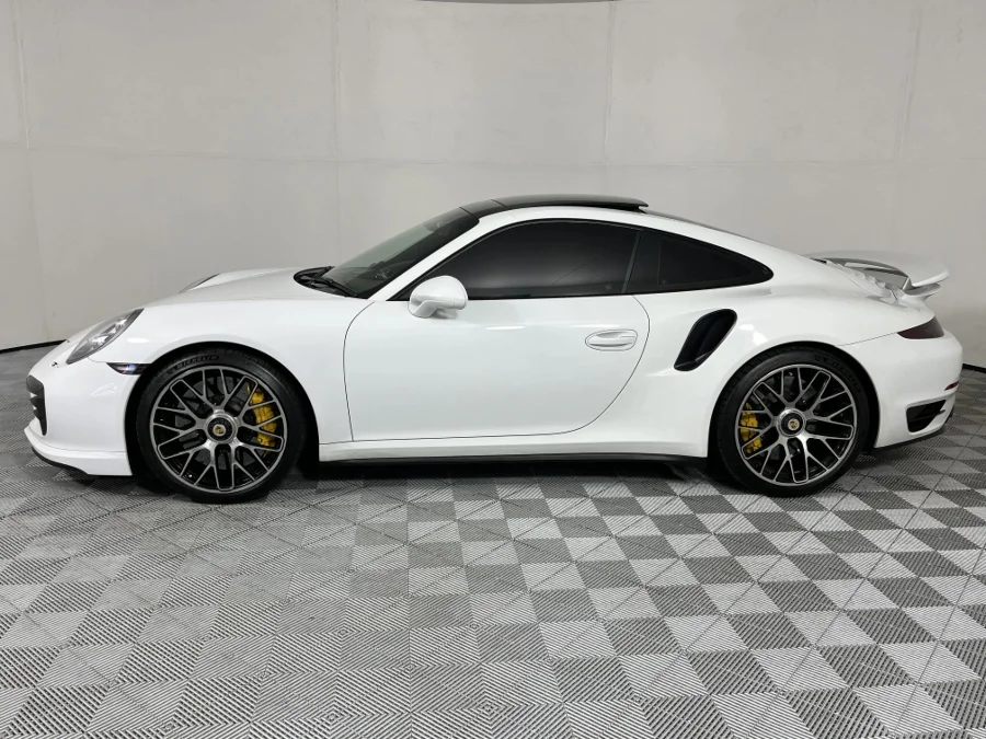 Used 2013 Porsche 911 turbo S - WeBuyCars The Dome