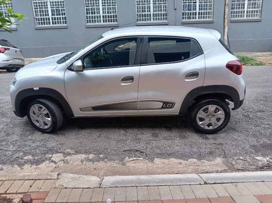 Preloaded Image 3