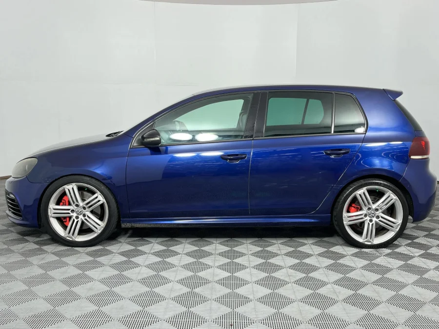 Used 2011 Volkswagen Golf R auto - WeBuyCars Richmond