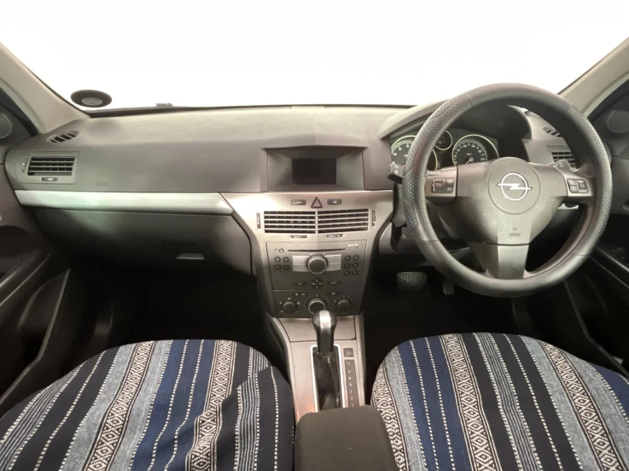 Used 2006 Opel Astra 1.8 Enjoy automatic - WeBuyCars Germiston