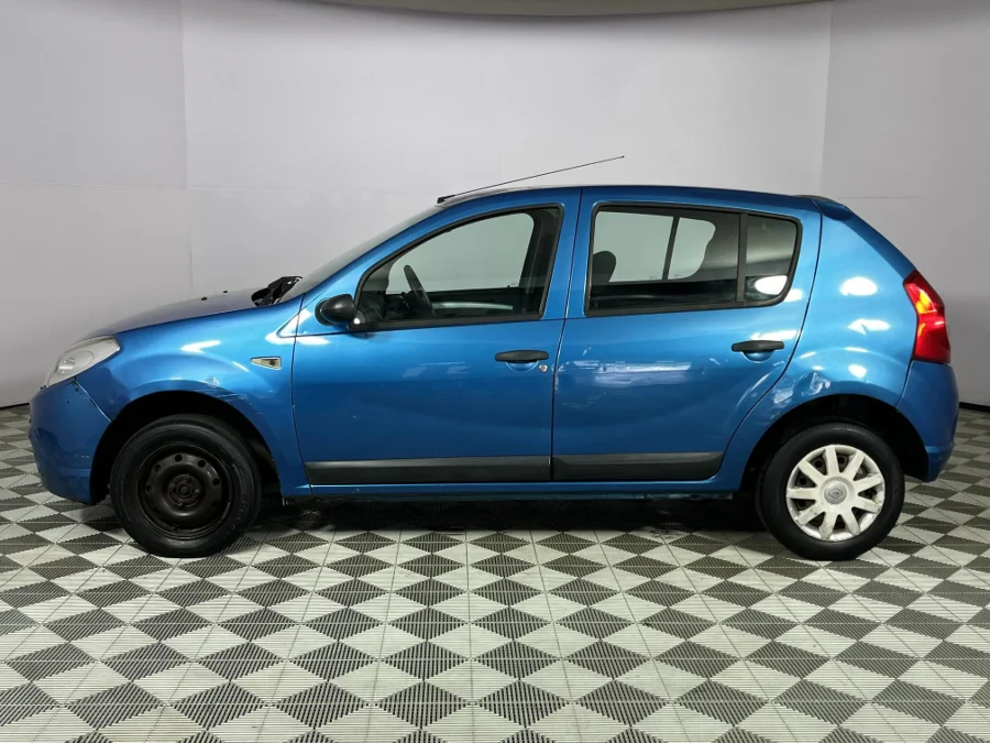 Used 2010 Renault Sandero 1.6 United - WeBuyCars Durban