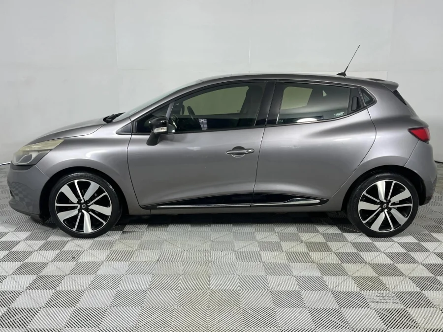 Used 2013 Renault Clio 66kW turbo Dynamique - WeBuyCars Silverlakes