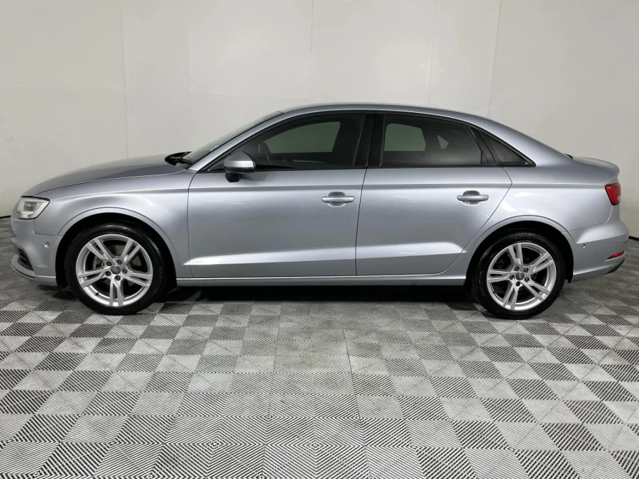 Used 2019 Audi A3 sedan 30TFSI S line - WeBuyCars The Dome