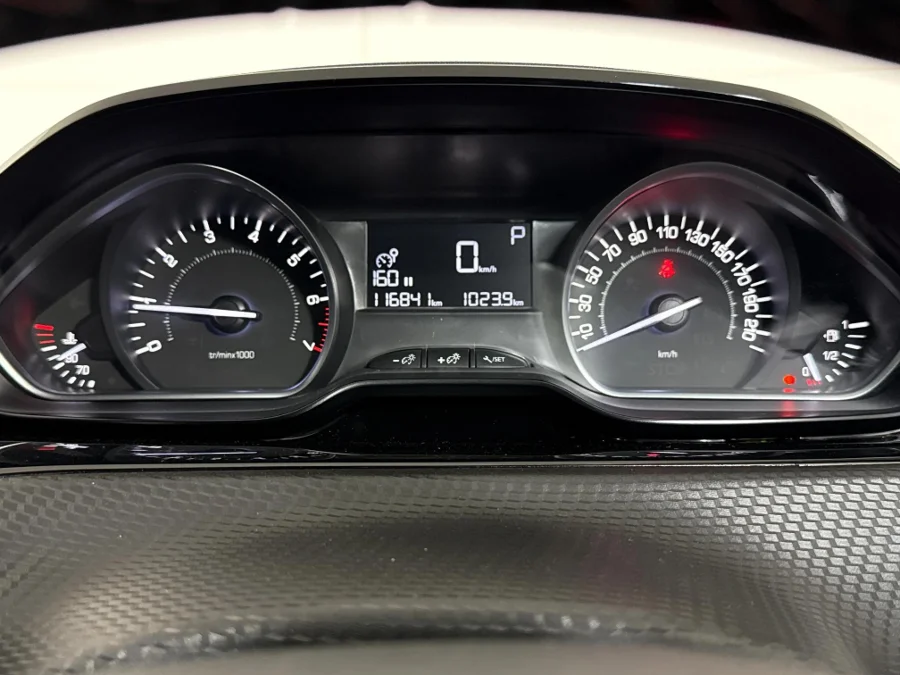 Used 2018 Peugeot 208 1.2T GT Line auto - WeBuyCars Midstream