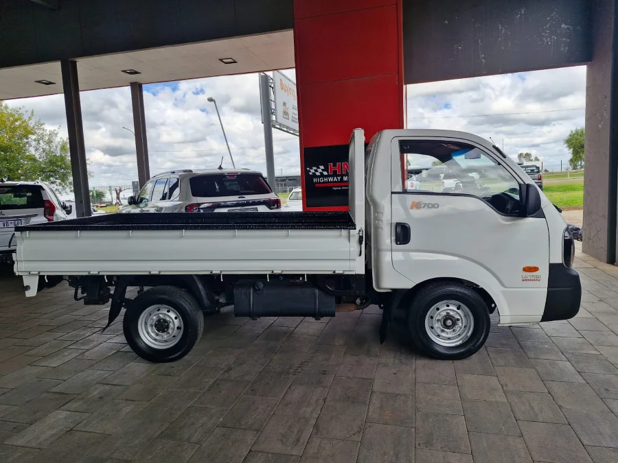 Used 2022 Kia K2700 2.7D workhorse dropside Sebenza 2 - Highway Motors