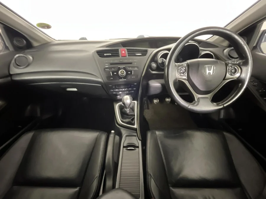 Used 2012 Honda Civic hatch 1.8 Executive - WeBuyCars The Dome