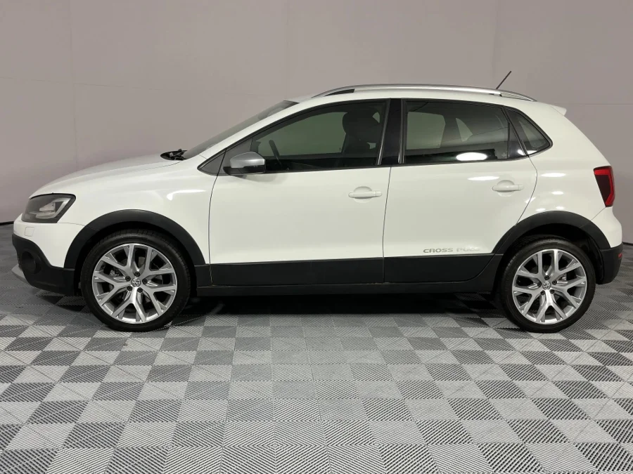 Used 2016 Volkswagen Cross Polo 1.4TDI - WeBuyCars Lansdowne